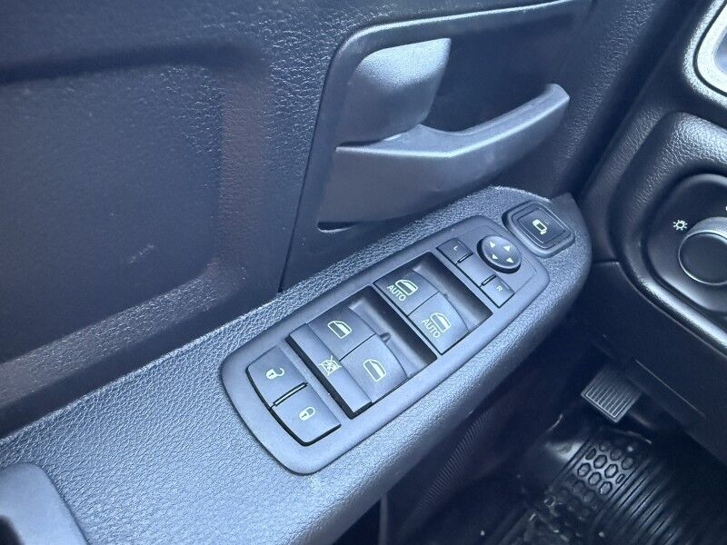 2024 Ram 3500 4x4 Diesel Flatbed 16k mi's Tradesman Collinsville OK