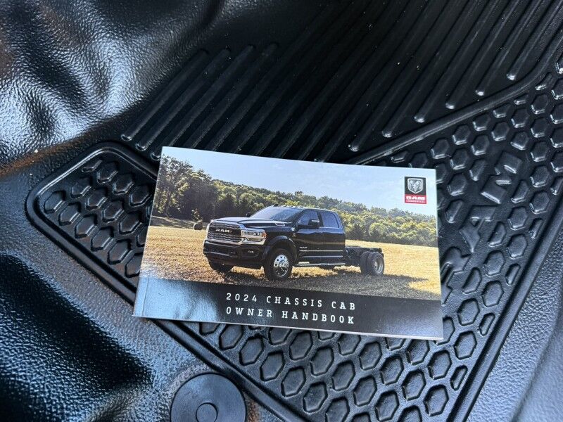 2024 Ram 3500 4x4 Diesel Flatbed 16k mi's Tradesman Collinsville OK