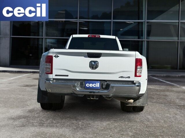 2024 Ram 3500 Big Horn Burnet TX