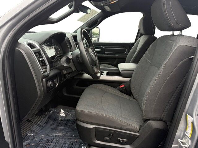 2024 Ram 3500 Big Horn Burnet TX