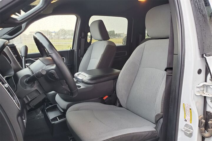 2024 Ram 3500 Big Horn  TX