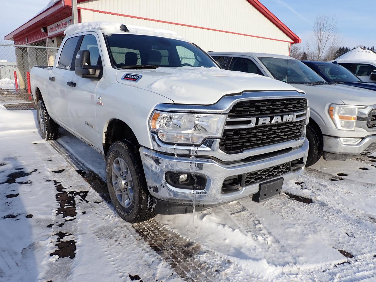 2024 Ram 3500 Big Horn 4WD CREW CAB 6'4" BOX *DIESEL*