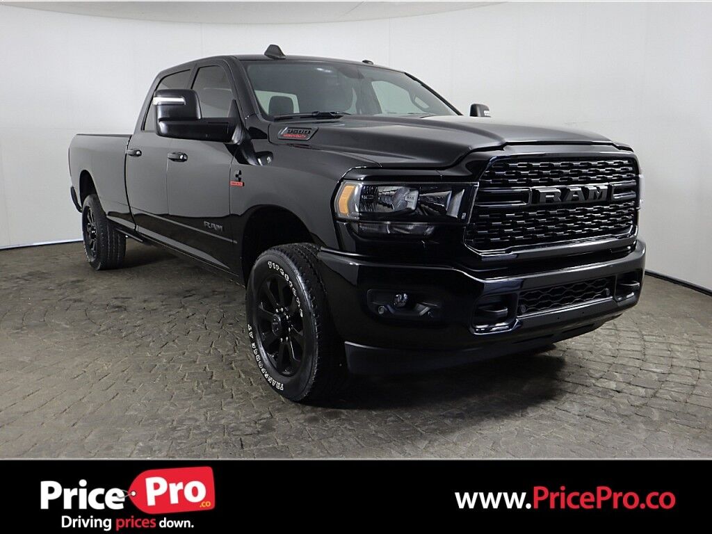 2024 Ram 3500 Big Horn 4x4 Crew Cab Night Edition Diesel Long bed Maumee OH