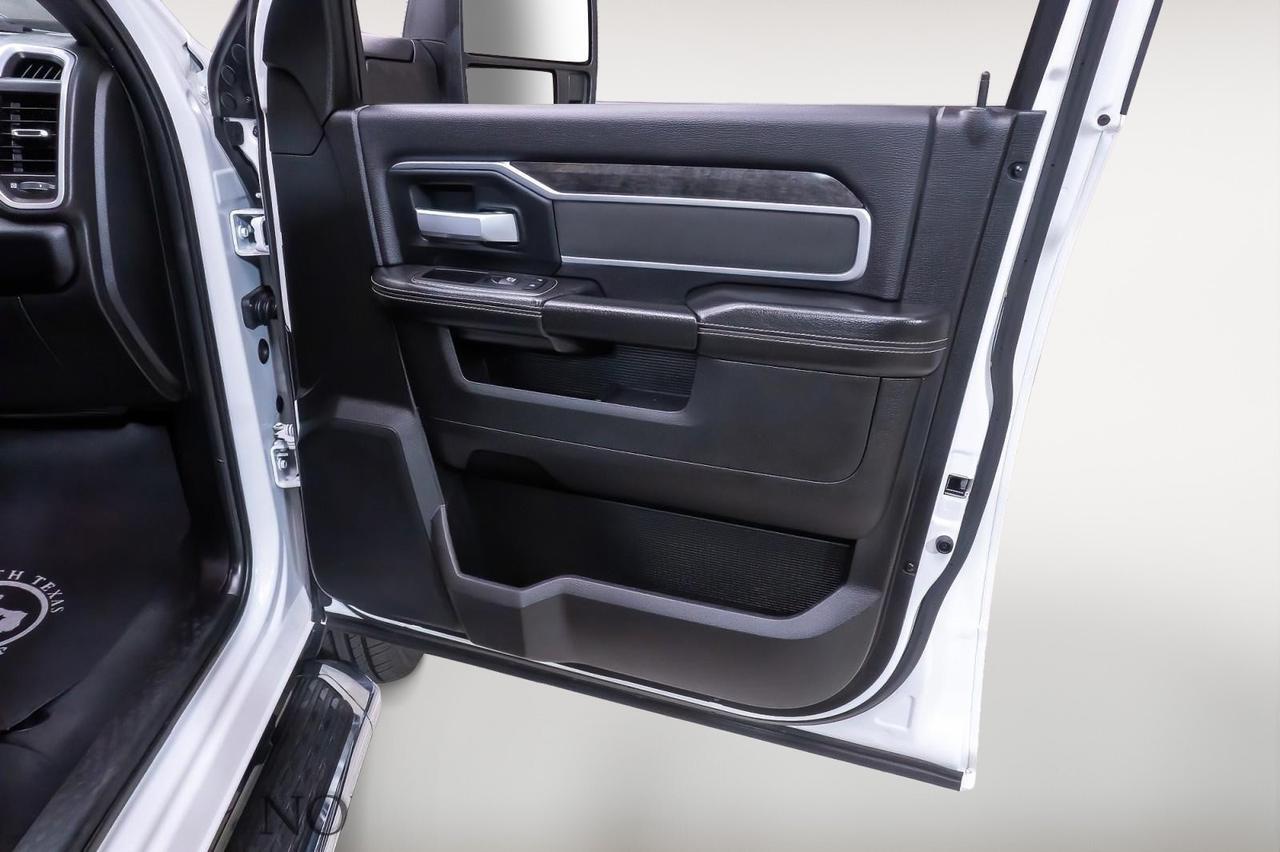 2024 Ram 3500 Big Horn 6.7L Cummins 4X4 Mansfield TX