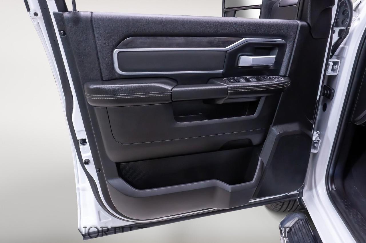 2024 Ram 3500 Big Horn 6.7L Cummins 4X4 Mansfield TX