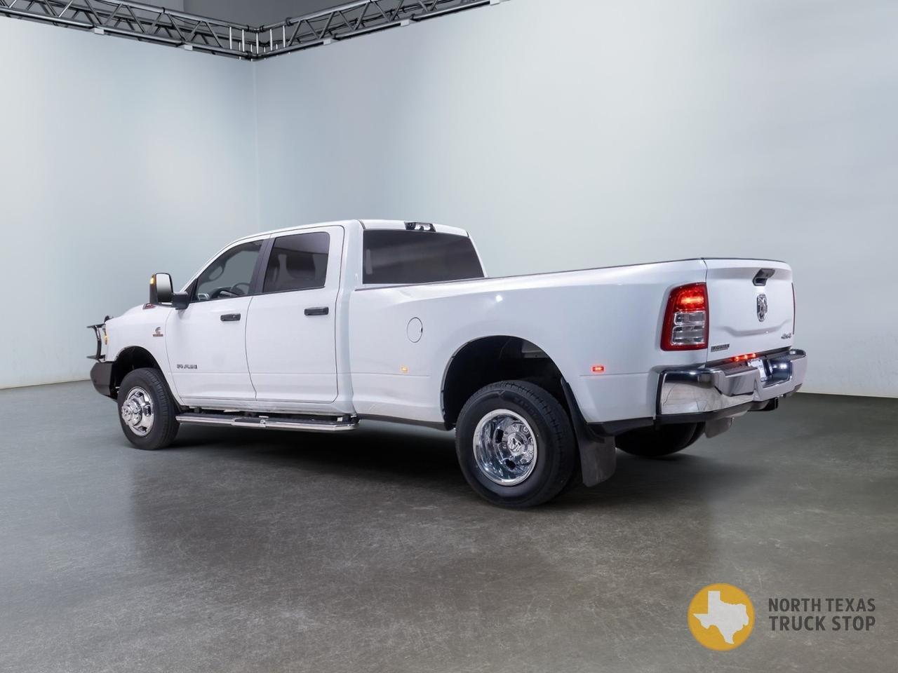 2024 Ram 3500 Big Horn 6.7L Cummins 4X4 Mansfield TX