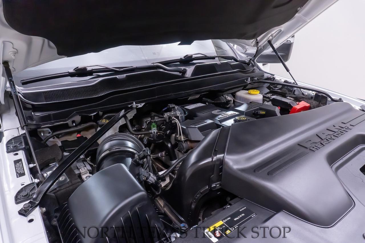 2024 Ram 3500 Big Horn 6.7L Cummins Diesel 4X4 Mansfield TX