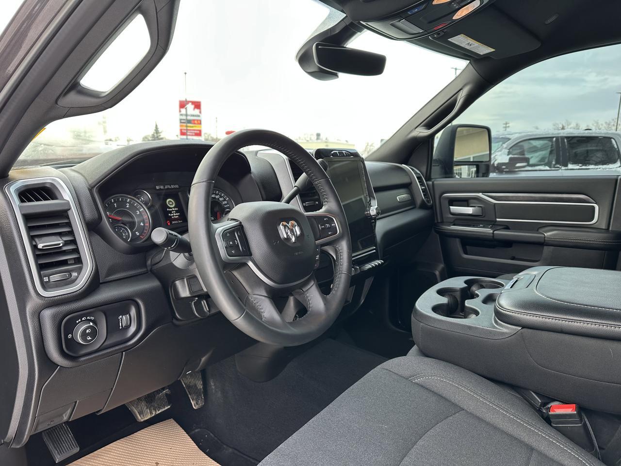 2024 Ram 3500 Big Horn Crew Cab 4x4 | Cummins Diesel | Low KMs | NAV | Heated Seats | Remote Start Redwater AB