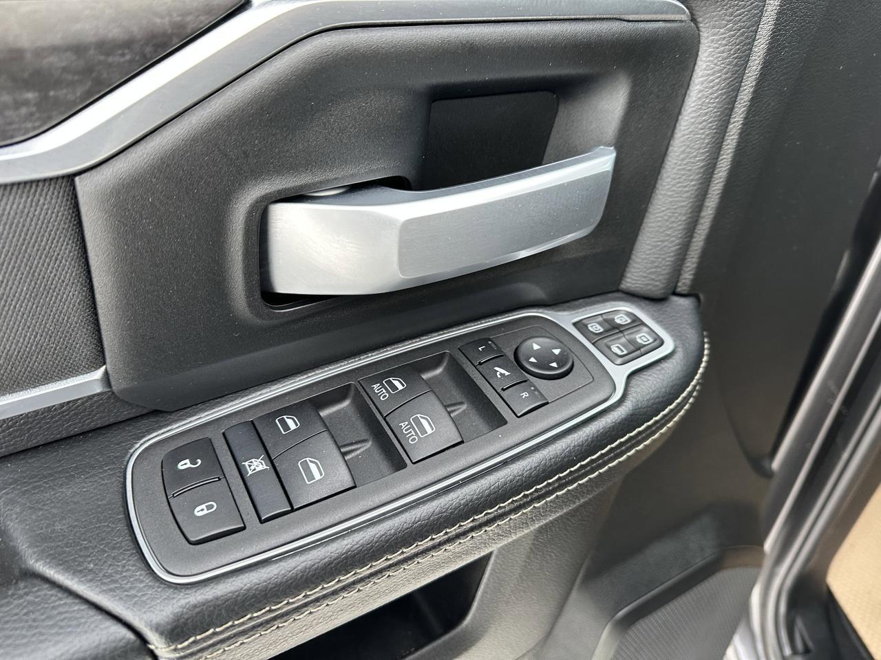 2024 Ram 3500 Big Horn Crew Cab 4x4 | Cummins Diesel | Low KMs | NAV | Heated Seats | Remote Start Redwater AB