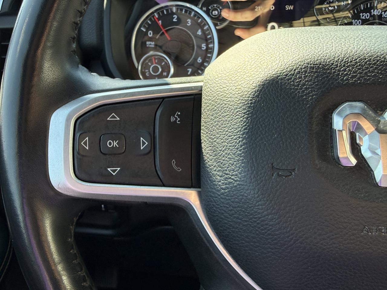 2024 Ram 3500 Big Horn Crew Cab 4x4 | HEMI V8 | 18IN Wheels | Low KMs | Diesel Grey Black Interior Redwater AB