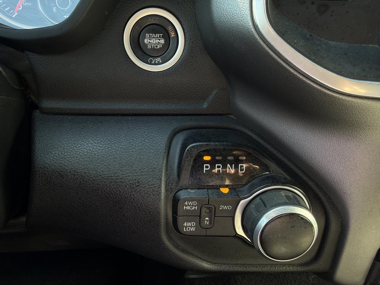 2024 Ram 3500 Big Horn Crew Cab 4x4 | HEMI V8 | 18IN Wheels | Low KMs | Diesel Grey Black Interior Redwater AB