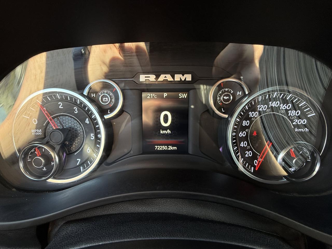 2024 Ram 3500 Big Horn Crew Cab 4x4 | HEMI V8 | 18IN Wheels | Low KMs | Diesel Grey Black Interior Redwater AB