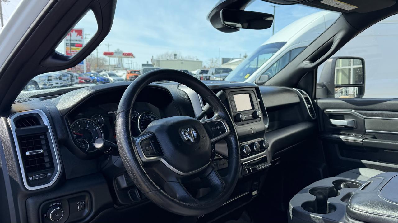 2024 Ram 3500 Big Horn Crew Cab 4x4 | Low KMs | Cummins Diesel | Remote Start | Backup Camera | Towing Package Redwater AB