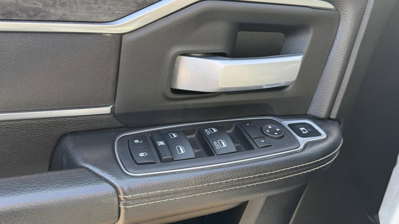 2024 Ram 3500 Big Horn Crew Cab 4x4 | Low KMs | Cummins Diesel | Remote Start | Backup Camera | Towing Package Redwater AB