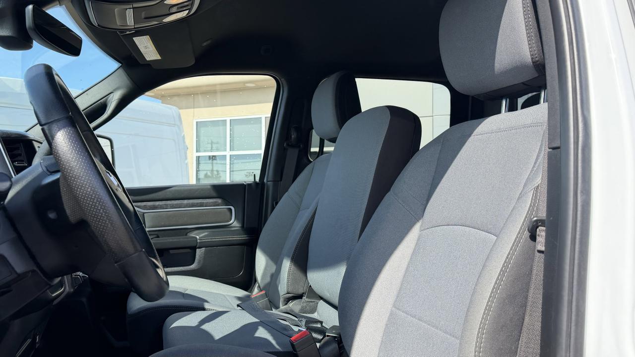 2024 Ram 3500 Big Horn Crew Cab 4x4 | Low KMs | Cummins Diesel | Remote Start | Backup Camera | Towing Package Redwater AB