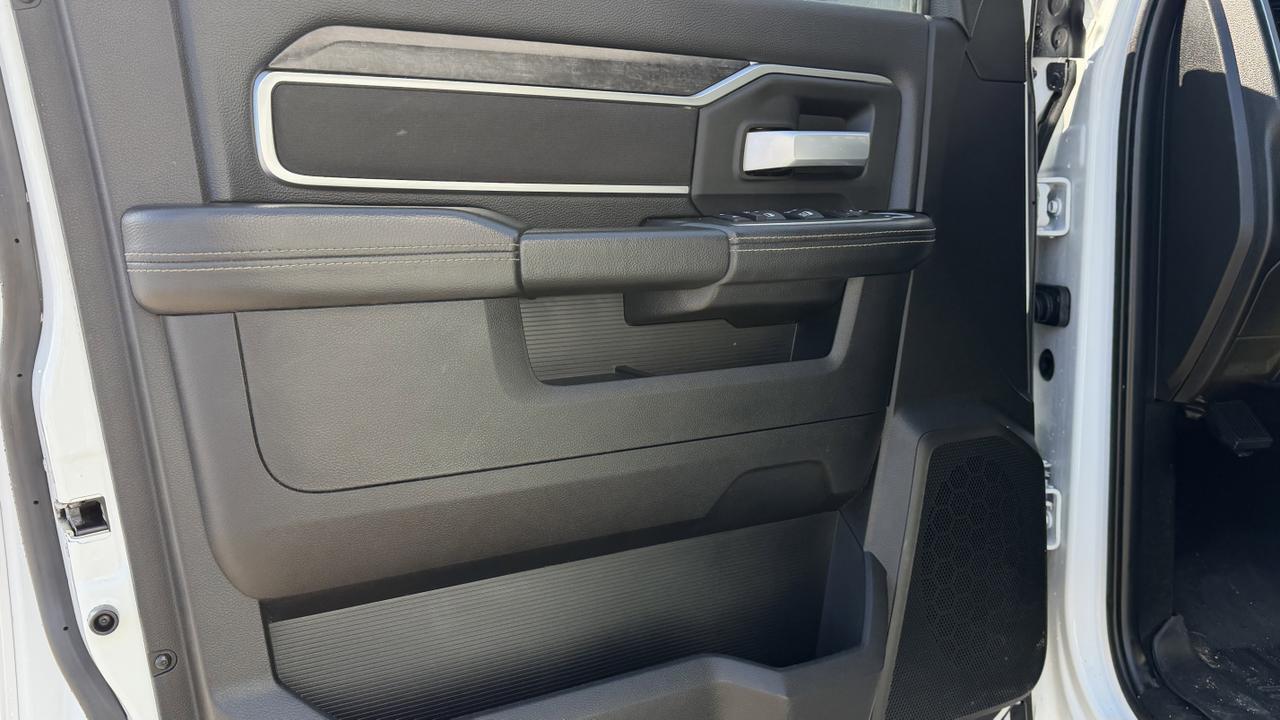 2024 Ram 3500 Big Horn Crew Cab 4x4 | Low KMs | Cummins Diesel | Remote Start | Backup Camera | Towing Package Redwater AB