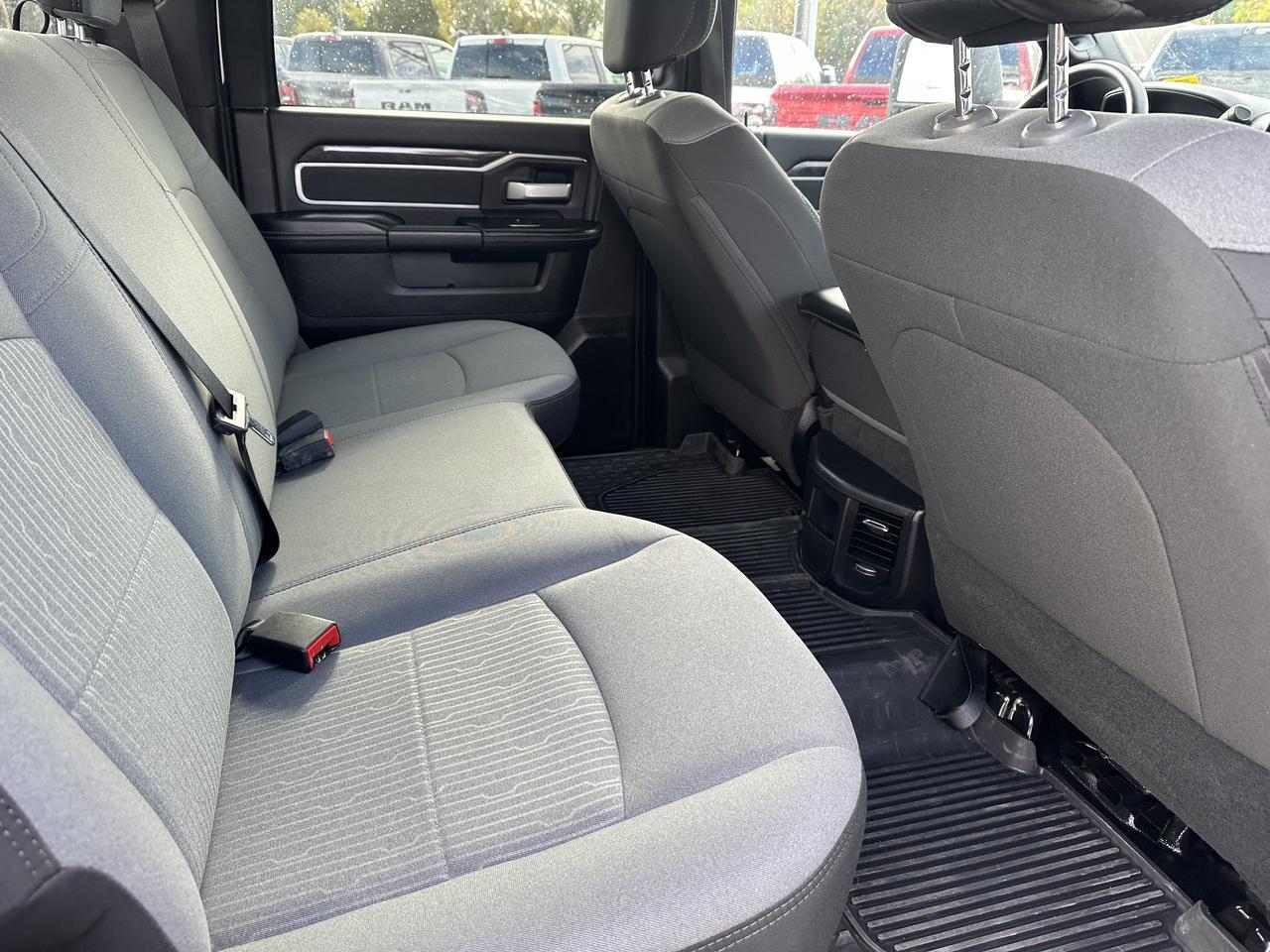 2024 Ram 3500 Big Horn Crew Cab 4x4 | Low KMs | Cummins Diesel | Remote Start | NAV | Backup Camera Redwater AB
