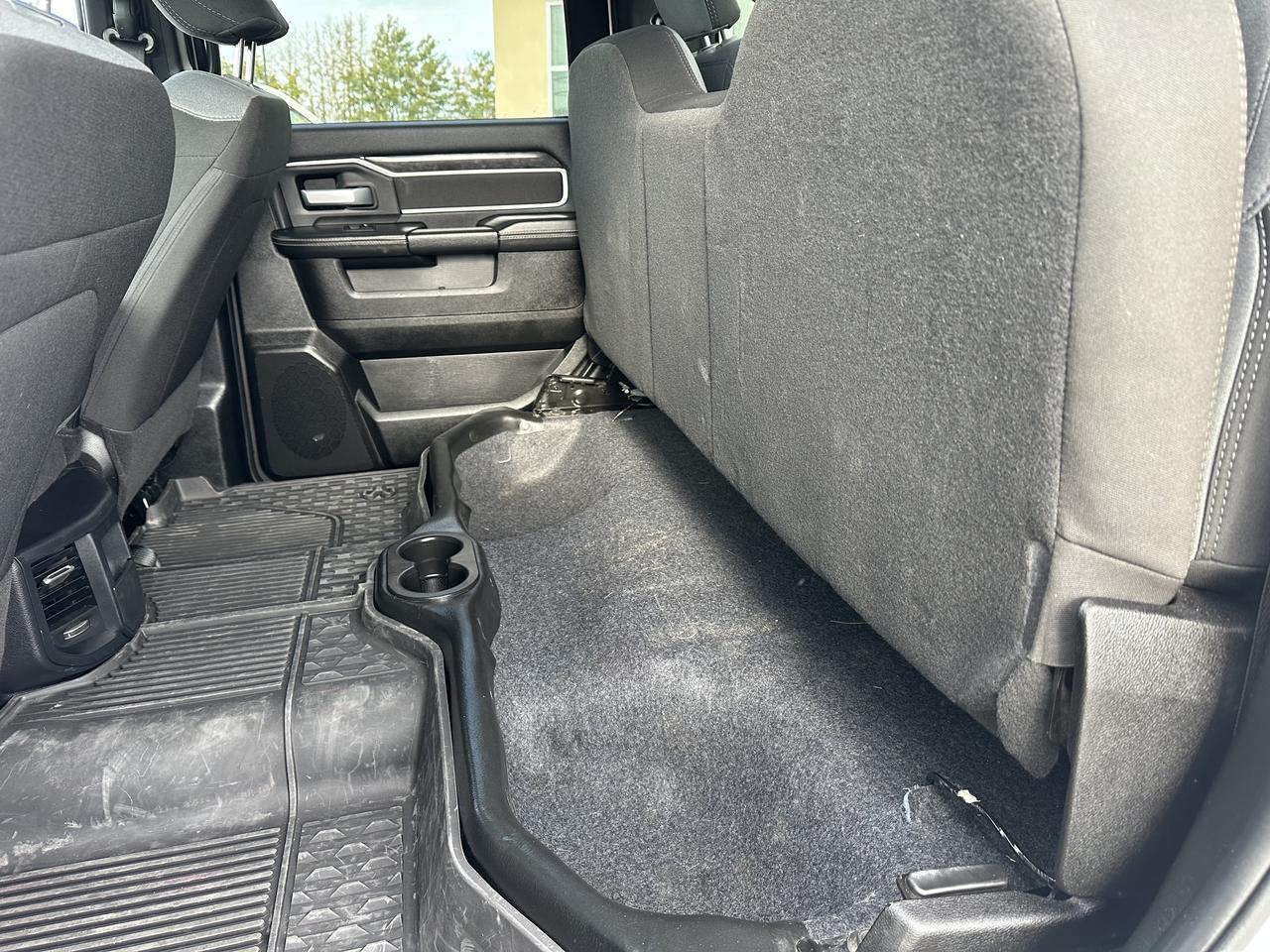 2024 Ram 3500 Big Horn Crew Cab 4x4 | Low KMs | Cummins Diesel | Remote Start | NAV | Backup Camera Redwater AB