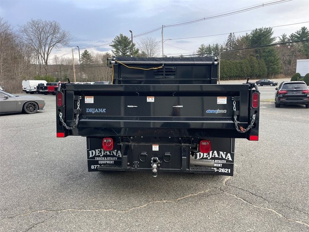 2024 Ram 3500 Chassis Cab 3500 TRADESMAN CHASSIS REGULAR CAB 4X4 60&#39; CA Orange MA