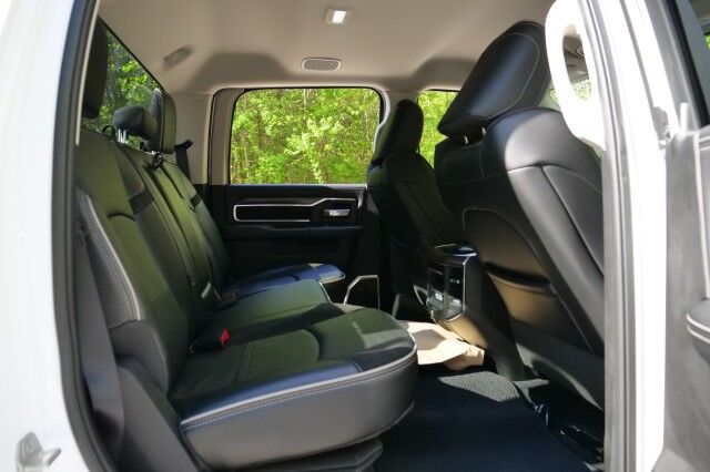 2024 Ram 3500 Chassis Cab Laramie 4X4 / Cummins Turbo Diesel / AISIN! High Point NC