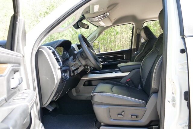 2024 Ram 3500 Chassis Cab Laramie 4X4 / Cummins Turbo Diesel / AISIN! High Point NC
