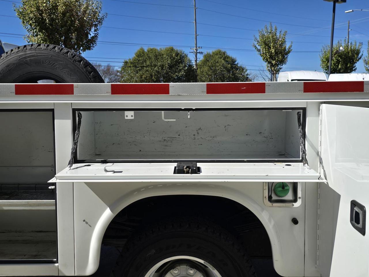 2024 Ram 3500 Chassis Cab Tradesman DRW 4WD Crew Cab Knapheide Service Bed W/Max Tow Package and and Safety Group Concord NC