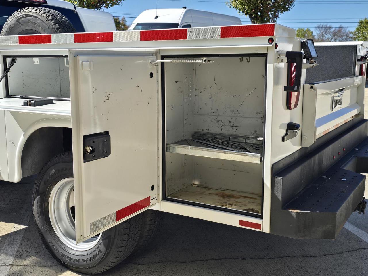 2024 Ram 3500 Chassis Cab Tradesman DRW 4WD Crew Cab Knapheide Service Bed W/Max Tow Package and and Safety Group Concord NC
