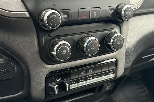 2024 Ram 3500 Chassis Cab Tradesman/SLT/Laramie/Limited Morgan Hill CA