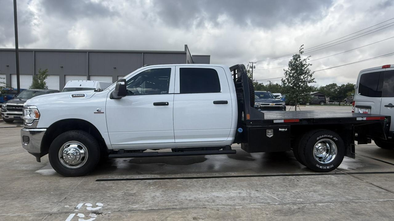 2024 Ram 3500 Chassis Cab Tradesman