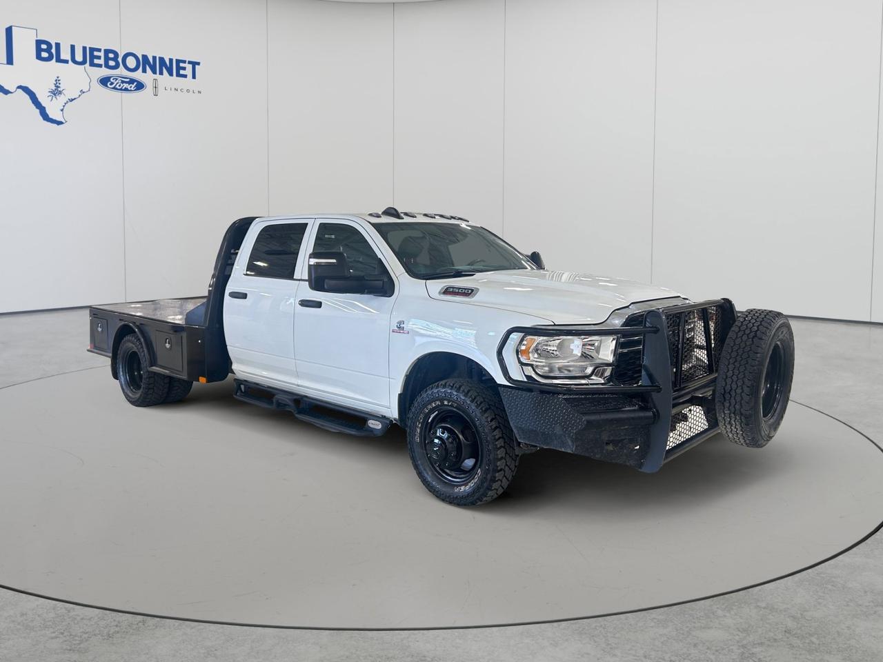 2024 Ram 3500 Chassis Cab Tradesman