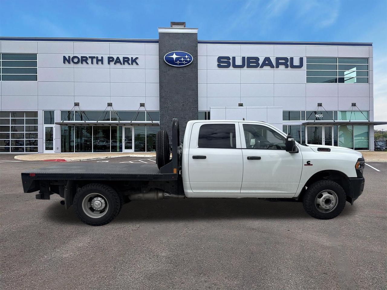 2024 Ram 3500 Chassis Cab Tradesman