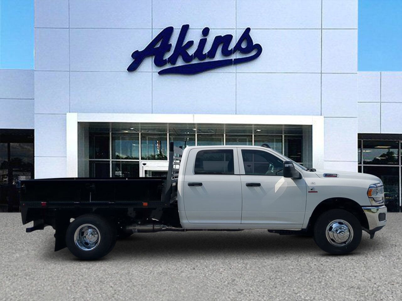 2024 Ram 3500 Chassis Cab Tradesman