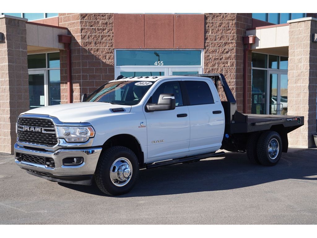2024 Ram 3500 Chassis SLT