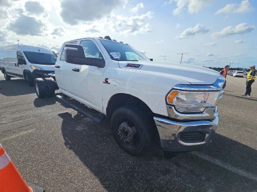 2024 Ram 3500 Chassis Tradesman
