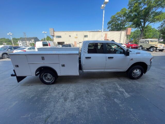 2024 Ram 3500 Chassis Tradesman/SLT/Laramie/Limited Charlotte NC