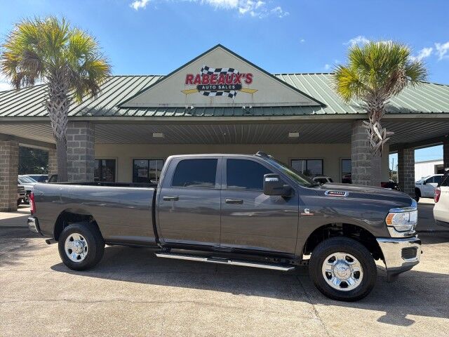 2024 Ram 3500 Crew Cab 4WD Tradesman