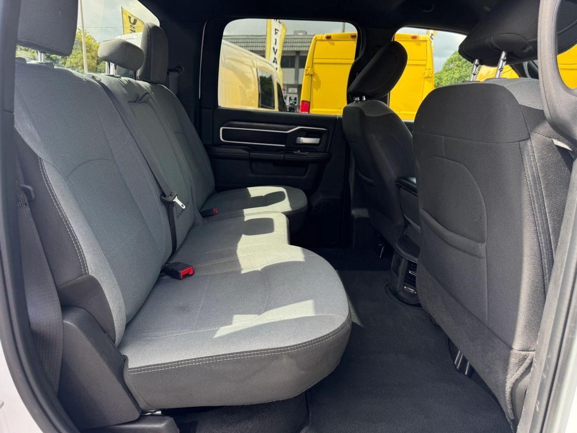 2024 Ram 3500 Crew Cab Big Horn Pickup 4D 8 ft