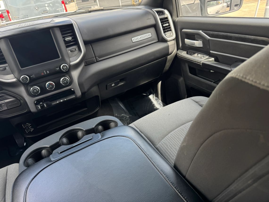 2024 Ram 3500 Crew Cab Big Horn Pickup 4D 8 ft