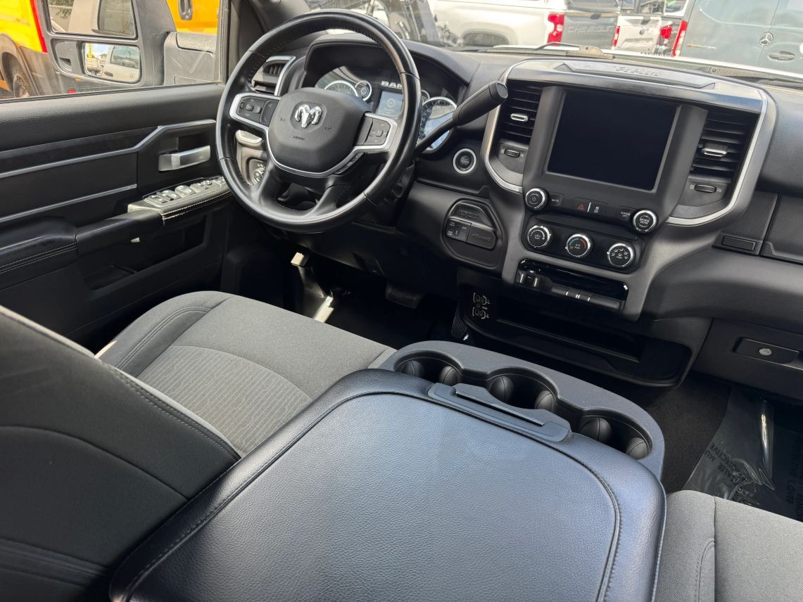 2024 Ram 3500 Crew Cab Big Horn Pickup 4D 8 ft