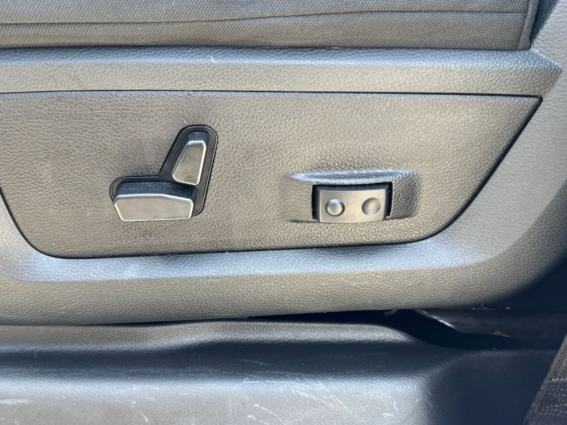 2024 Ram 3500 Crew Cab Big Horn Pickup 4D 8 ft