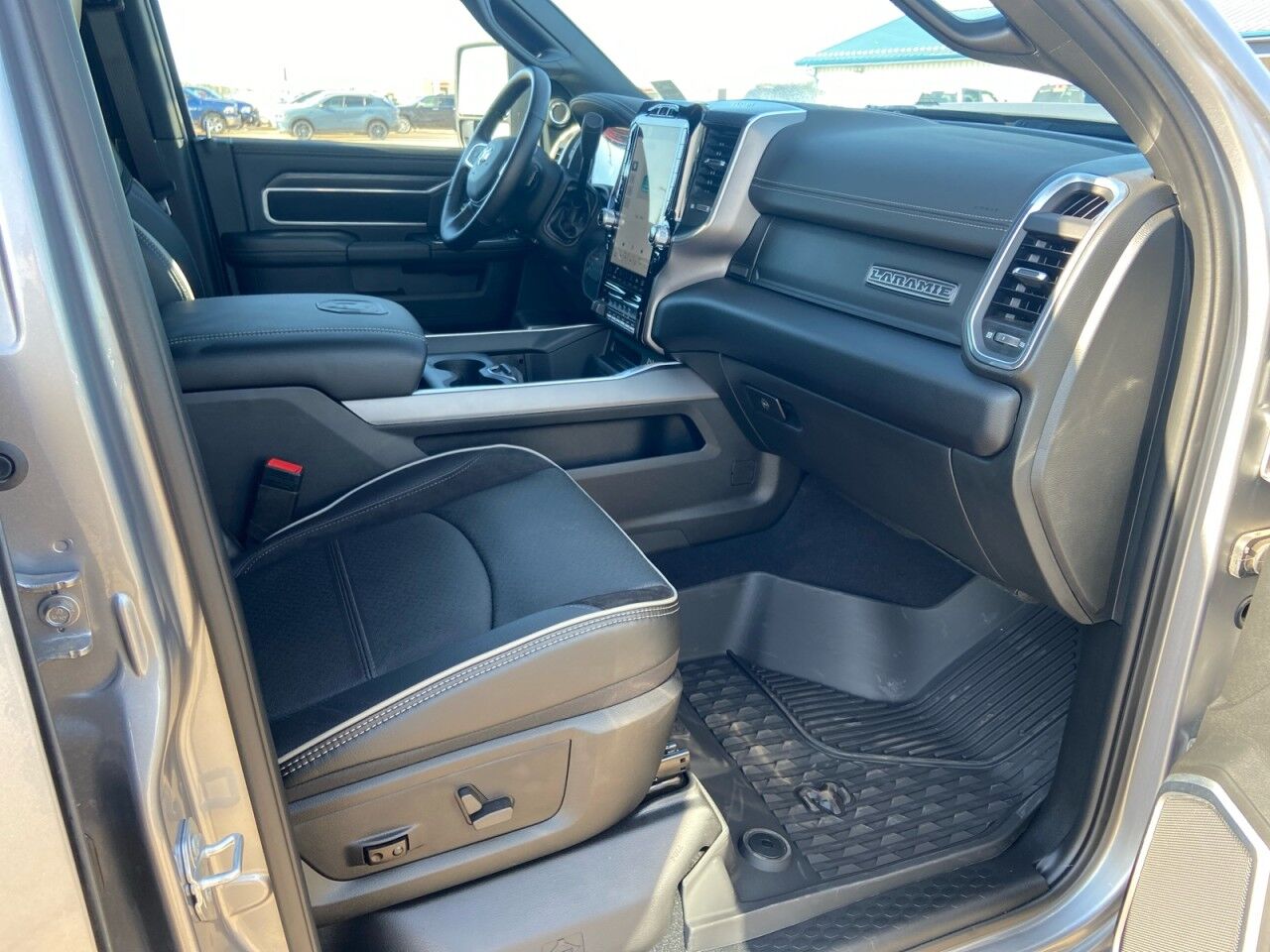 2024 Ram 3500 Laramie High Level AB