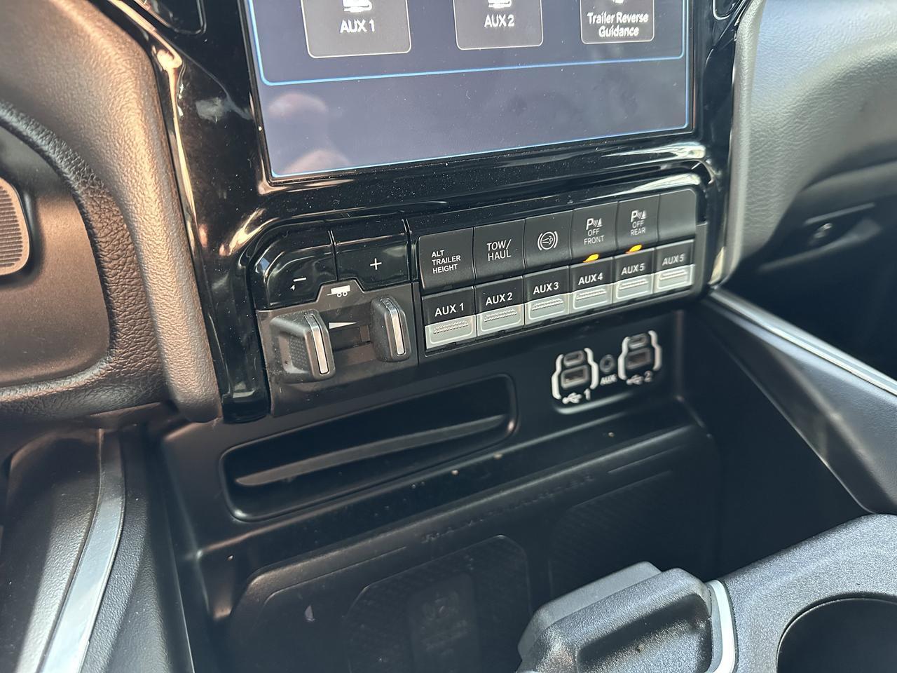 2024 Ram 3500 Laramie Mega Cab | Cummins HO Diesel |  Night Edition | 12IN Touchscreen | NAV | Harman Kardon Sound Redwater AB