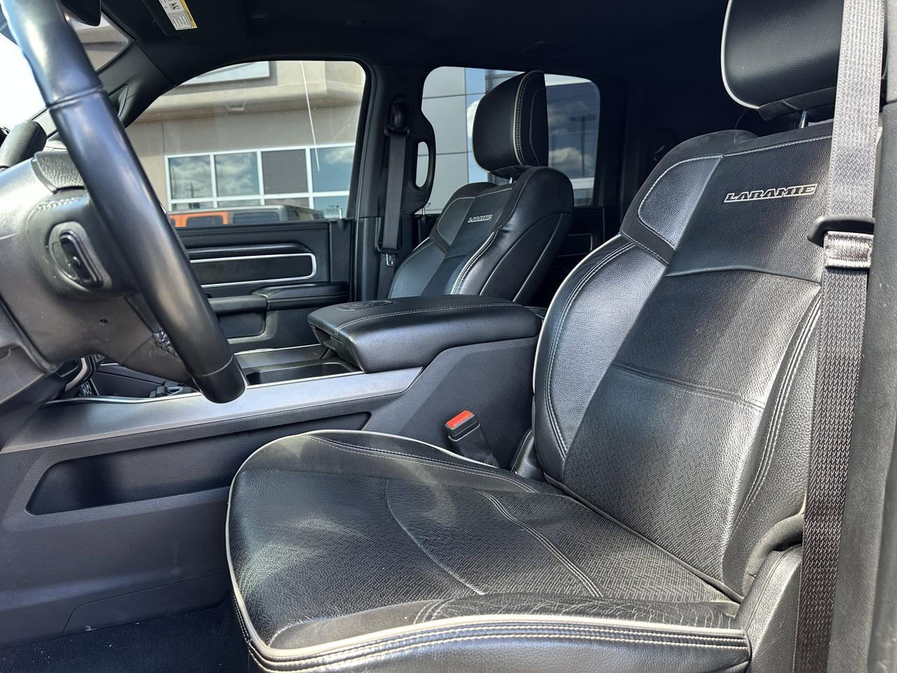 2024 Ram 3500 Laramie Mega Cab | Cummins HO Diesel |  Night Edition | 12IN Touchscreen | NAV | Harman Kardon Sound Redwater AB