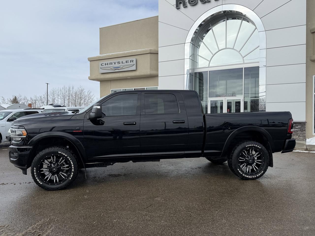 2024 Ram 3500 Laramie Night Mega Cab 4x4 | Low KMs | Cummins Diesel | 12IN UConnect | NAV | Leather | Sunroof Redwater AB