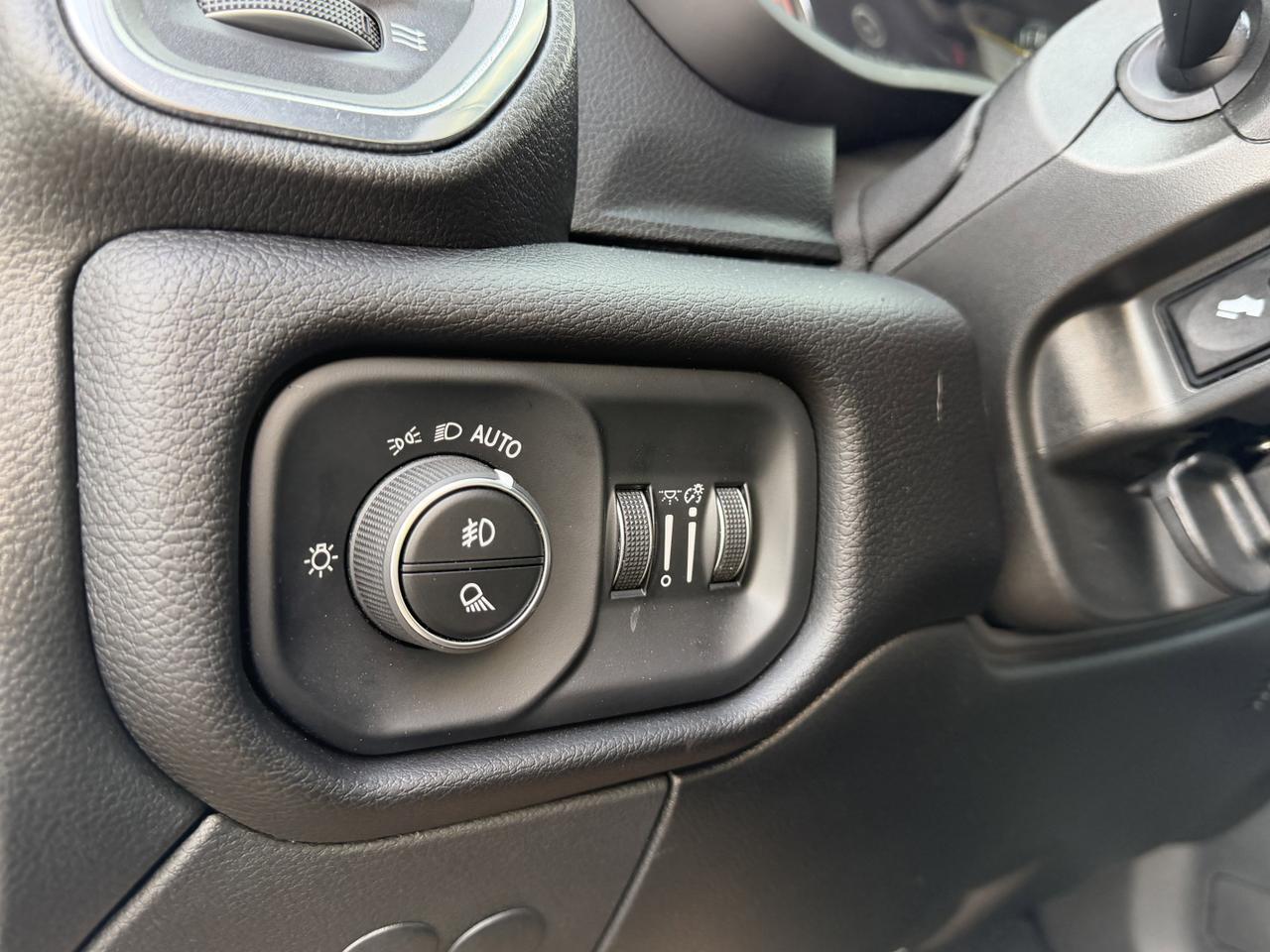 2024 Ram 3500 Laramie Night Mega Cab 4x4 | Low KMs | Cummins Diesel | 12IN UConnect | NAV | Leather | Sunroof Redwater AB