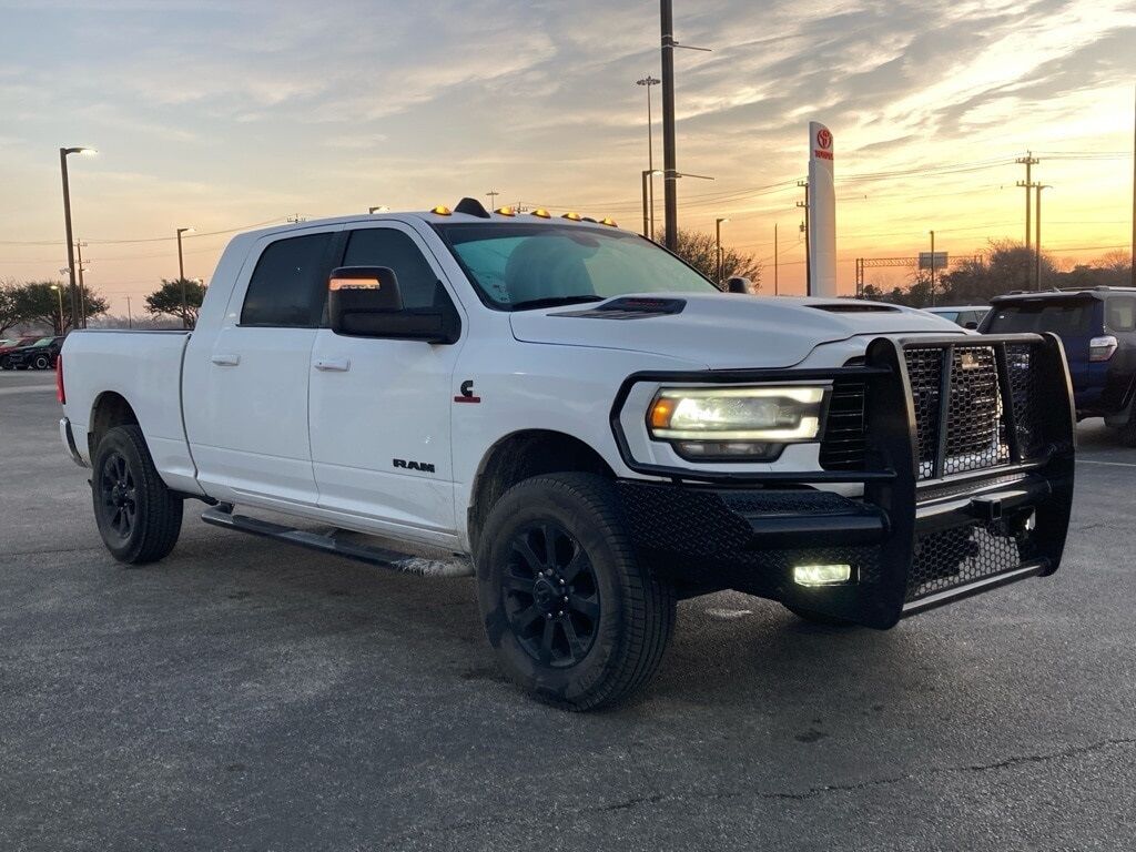 2024 Ram 3500 Laramie