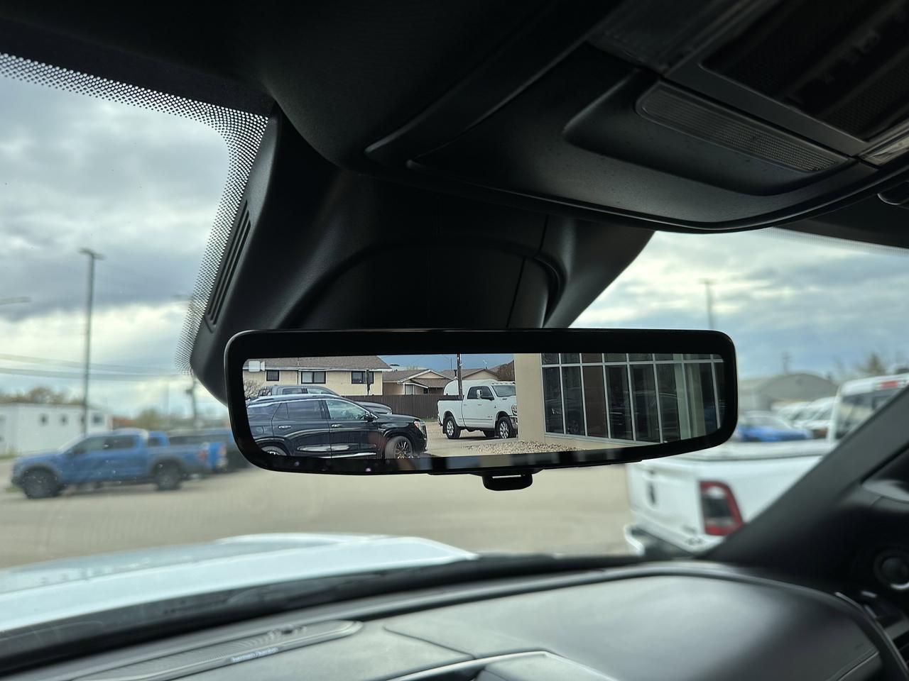 2024 Ram 3500 Limited | Fuel Wheels | AISIN Trans | 5th Wheel Prep | Rear Auto Level | Limited Lvl 1 | 360 Camer Redwater AB
