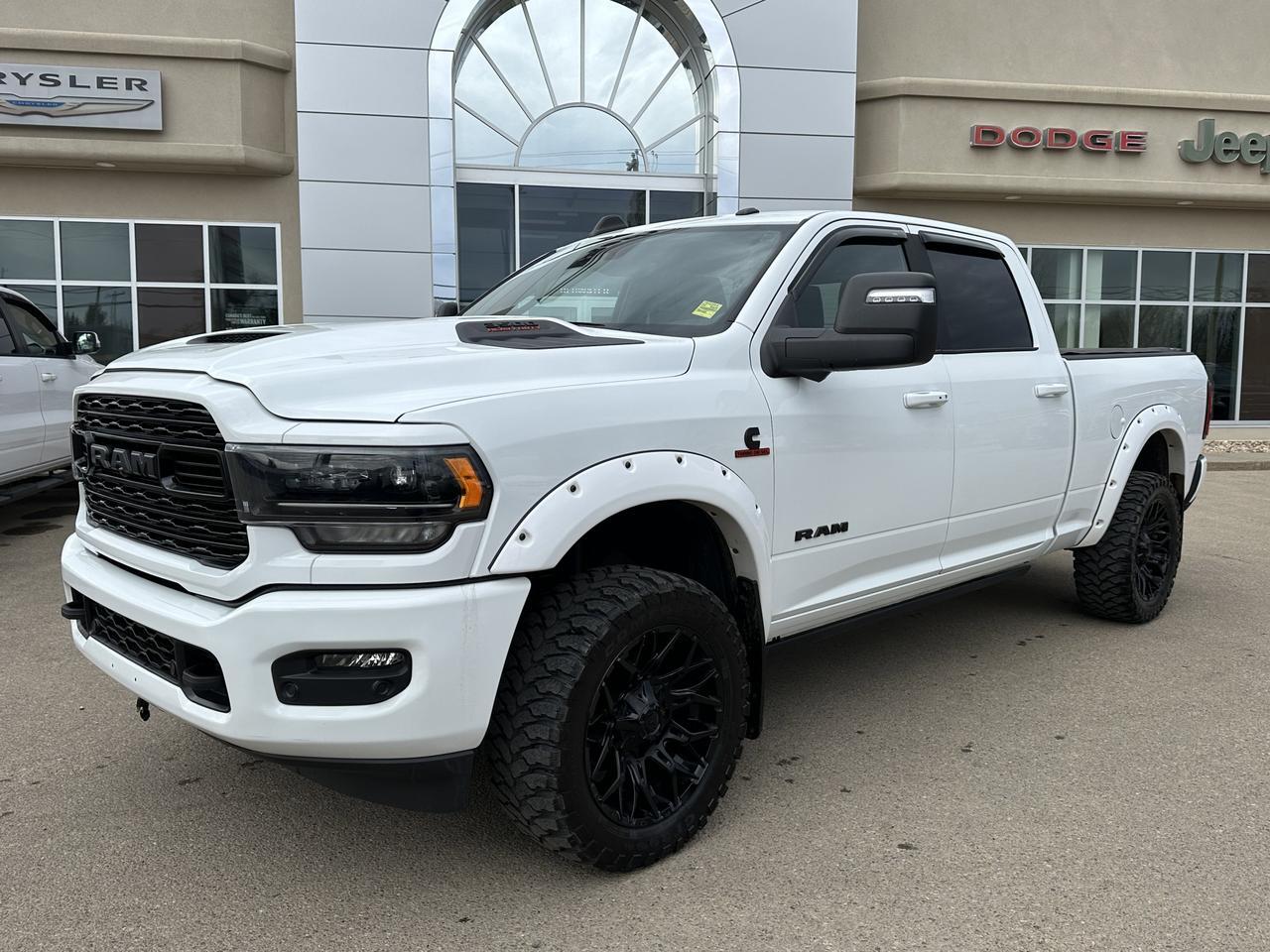 2024 Ram 3500 Limited | Fuel Wheels | AISIN Trans | 5th Wheel Prep | Rear Auto Level | Limited Lvl 1 | 360 Camer Redwater AB