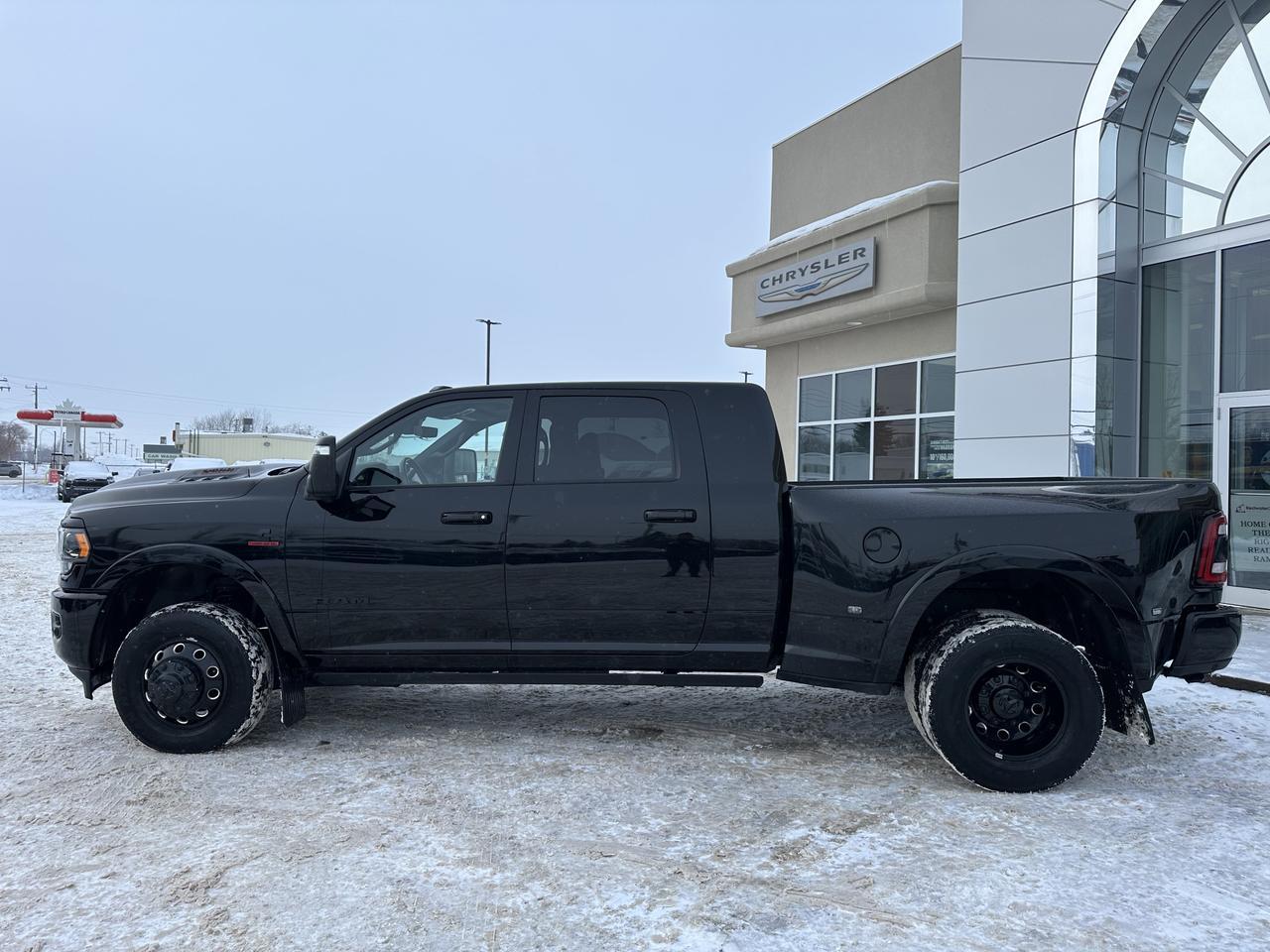 2024 Ram 3500 Limited | Night Edition | Aisin | 5th Wheel Prep | 360 Camera | Power Boards | Sun Roof | Dually Redwater AB
