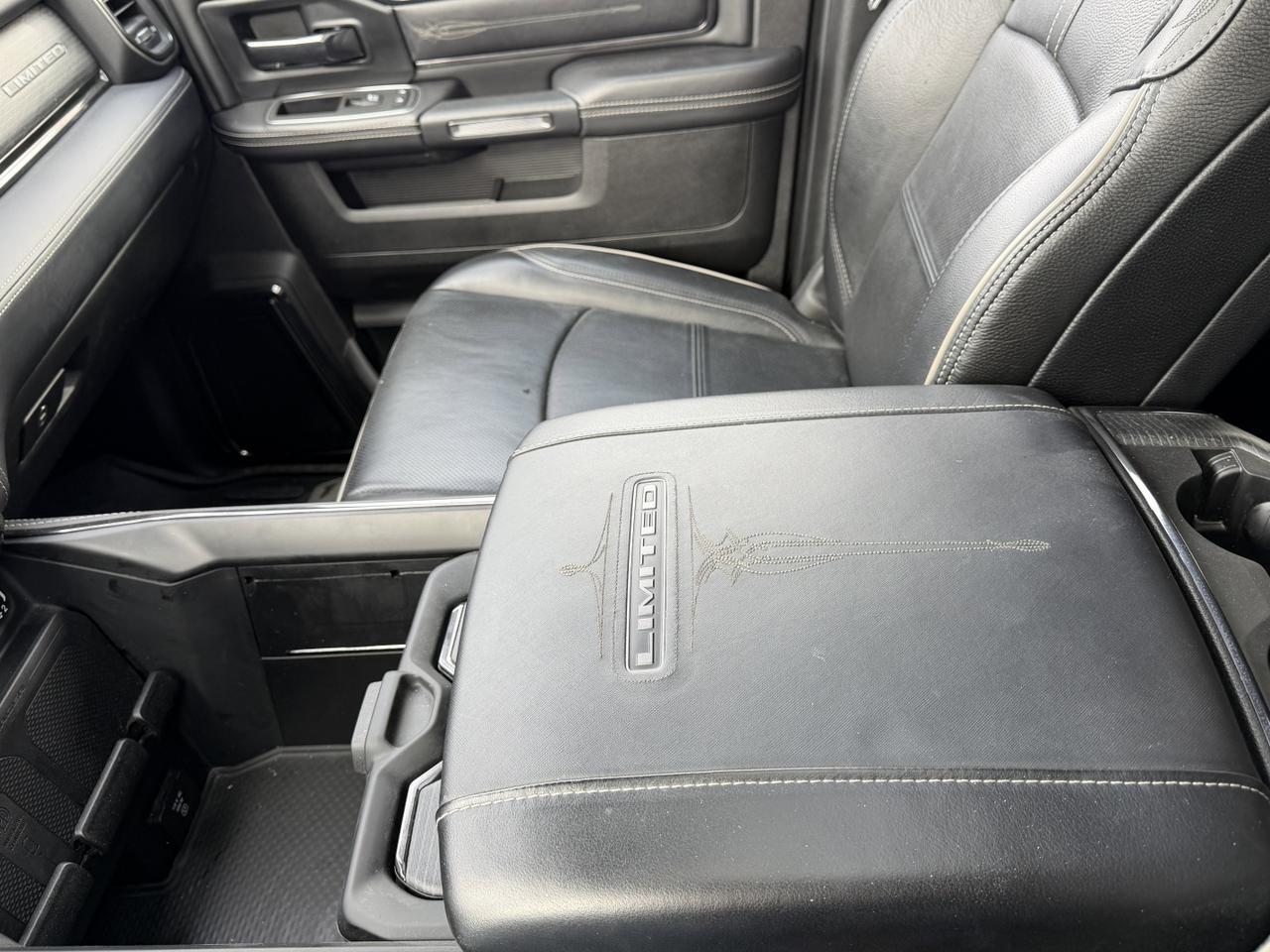 2024 Ram 3500 Limited | Night Edition | Aisin | 5th Wheel Prep | 360 Camera | Power Boards | Sun Roof | Dually Redwater AB